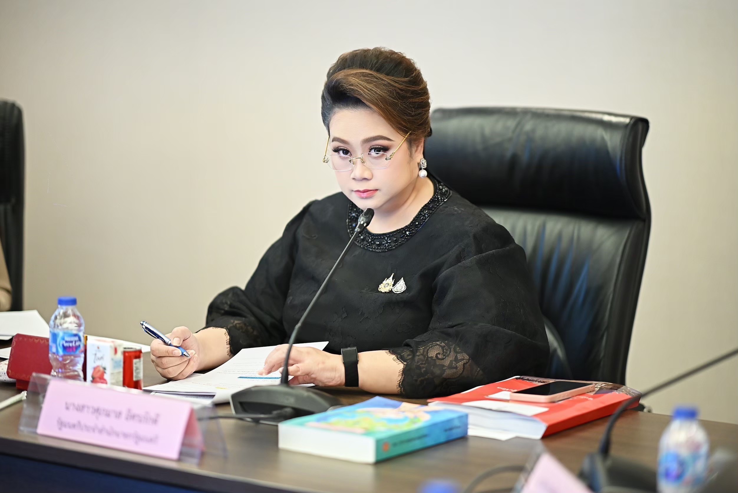 &ldquo;ศุภมาส&rdquo; สั่ง สคบ. เร่งช่วย 25 ผู้เสียหาย ถูกสถาบันสอนภาษาจีน  หลอกขายคอร์ส ลอยแพผู้เรียน จ่อดำเนินคดีแทนผู้บริโภค