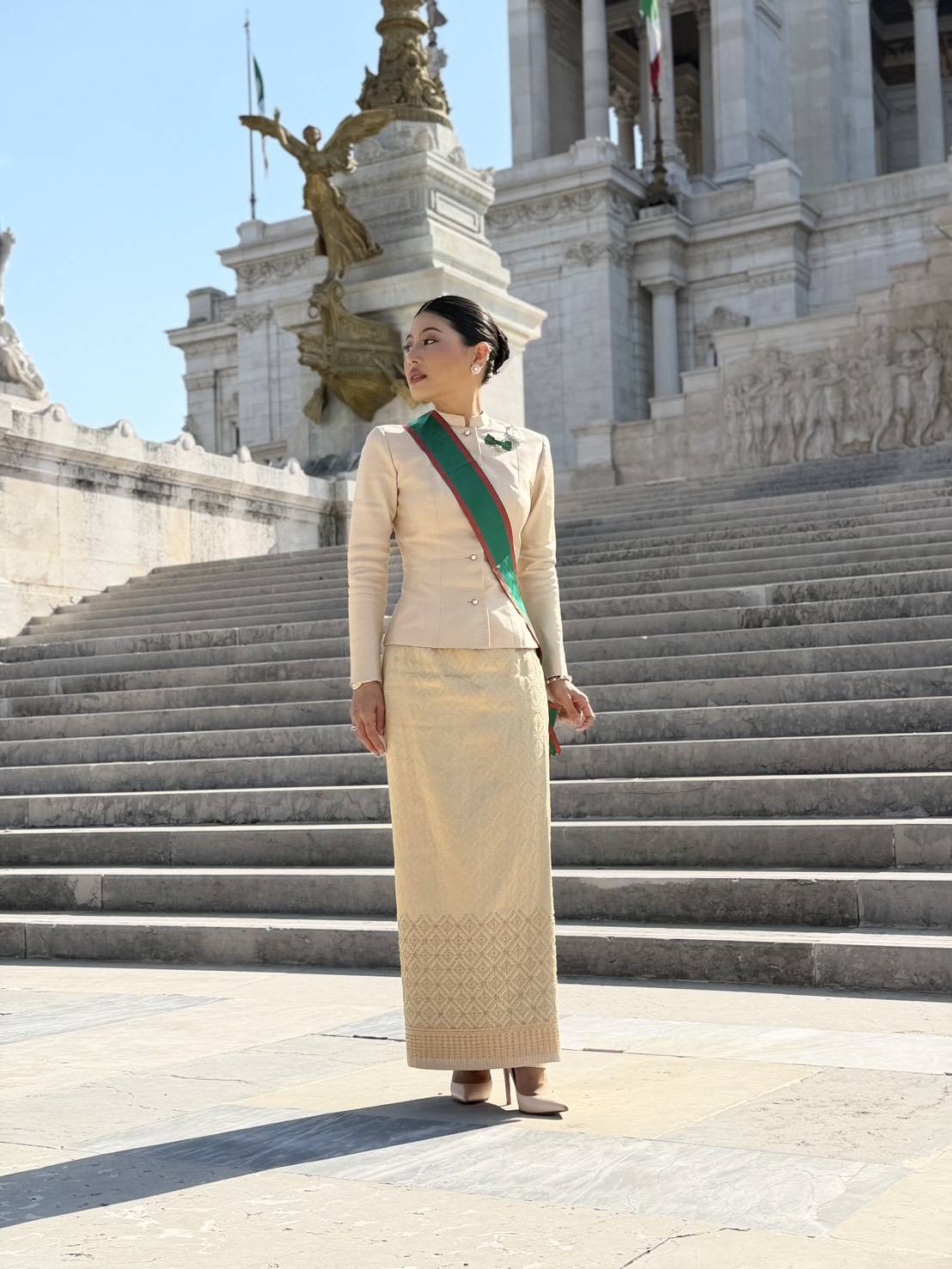 สมเด็จพระเจ้าลูกเธอ เจ้าฟ้าสิริวัณณวรี นารีรัตนราชกัญญา ทรงรับการถวายเครื่องอิสริยาภรณ์ ชั้น Knight Grand Cross ซึ่งเป็นชั้นสูงสุดของตระกูล Order of Merit แห่งสาธารณรัฐอิตาลี